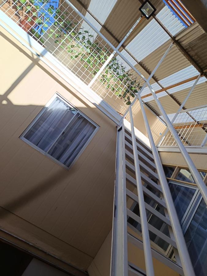 קאלאמה Hostal Ollague, Habitaciones Con Bano Privado מראה חיצוני תמונה